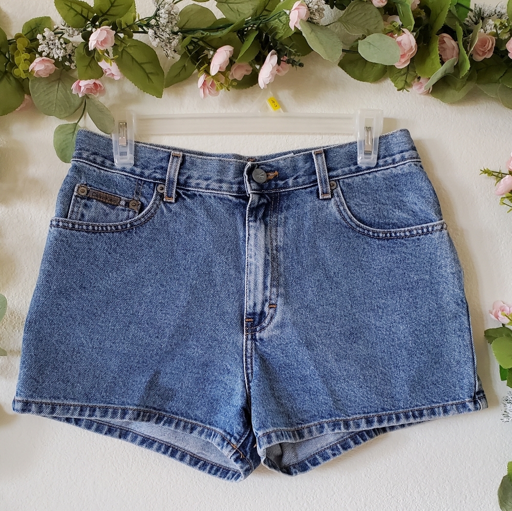 Calvin Klein Basic Short Shorts